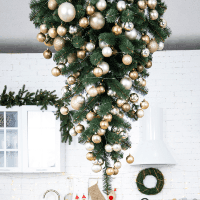 5 TRUTHS THE UPSIDE-DOWN CHRISTMAS TREE TEACHES US ABOUT CHRISTMAS